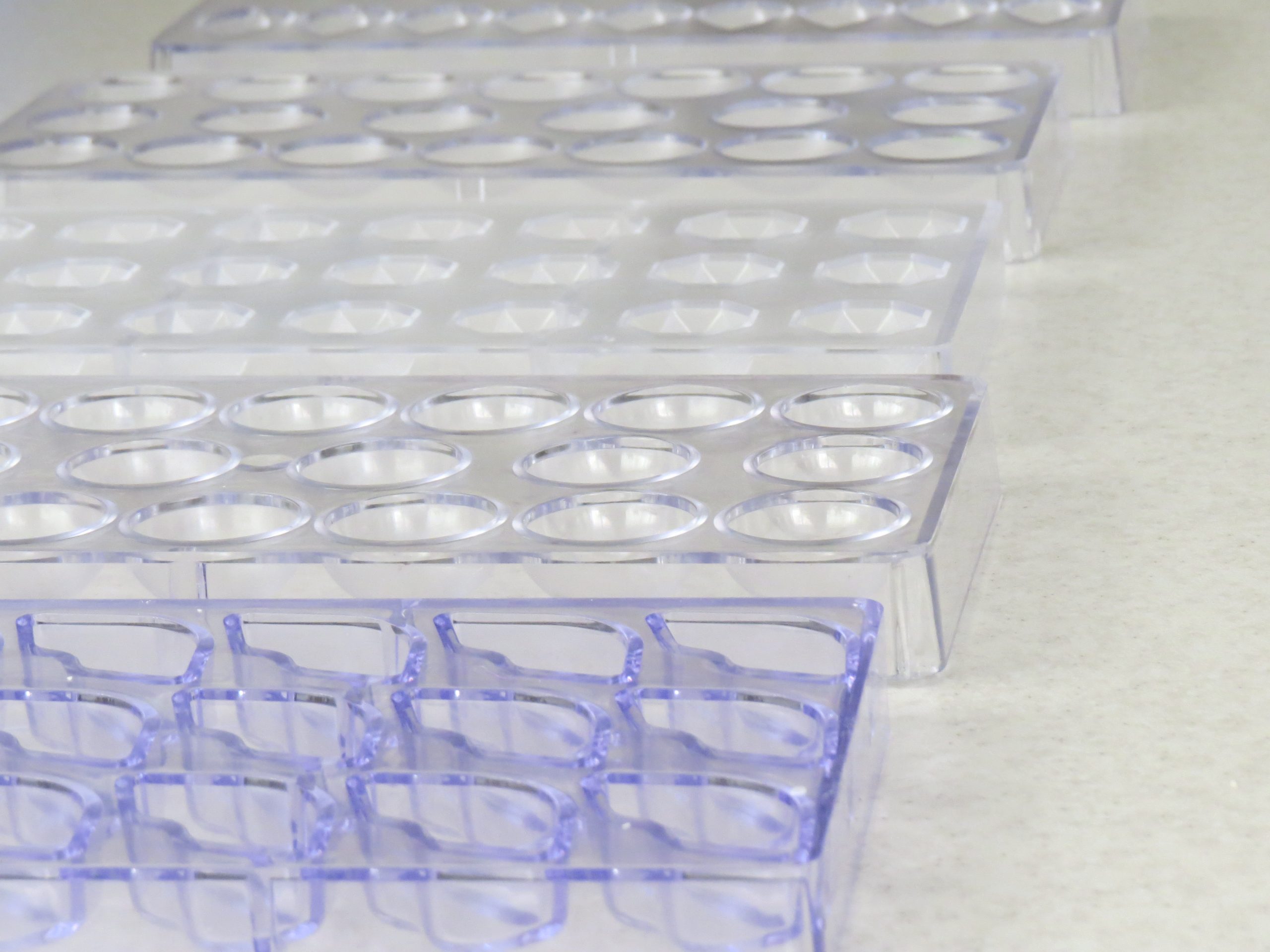 قالب پلی کربنات