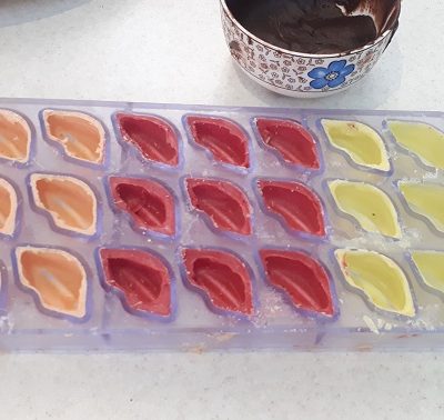 پوسته گیری شکلات